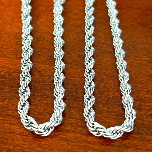 Men’s Sleek Rope Chain Bracelet and Necklace | Silver-Tone Twisted Rope Design - Picture 6 of 7